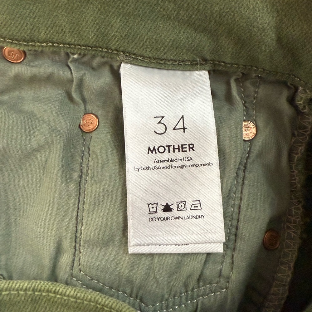 MOTHER The Insider Crop Step Fray Jeans Darkβ Olive Size 34 - Picture 6 of 9